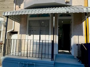 1057 Buttonwood St #1, Reading, PA 19604