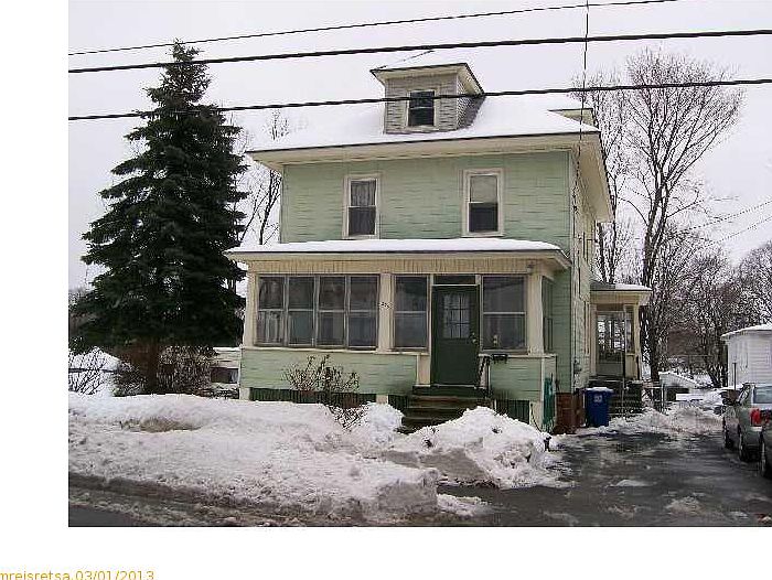 296 Brown St, Westbrook, ME 04092 Zillow