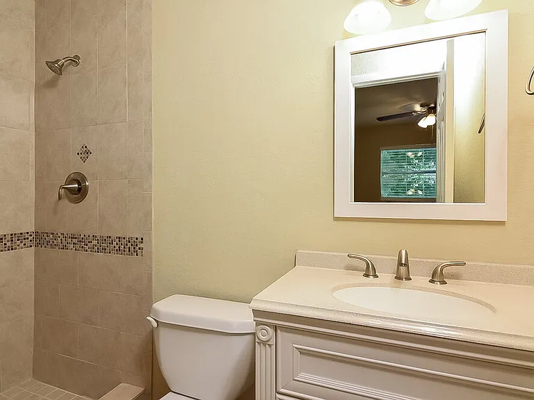 4404 Sawgrass Blvd — Photo 13