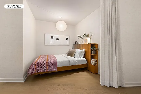 Bedroom, photo 1