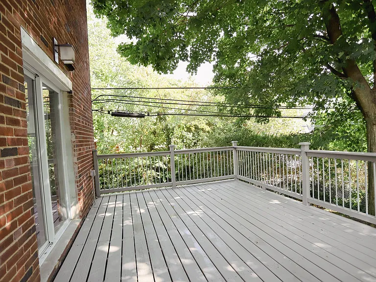 121 Alverstone Rd — Photo 30