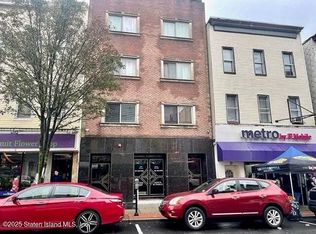910 Summit Ave #302, Union City, NJ 07087