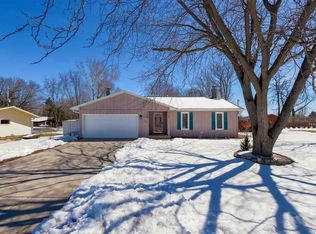 610 Johnson St, Pulaski, WI 54162