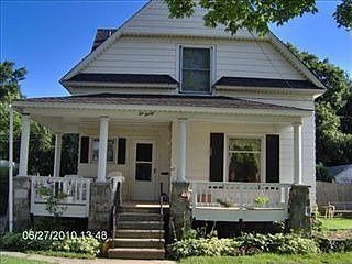 1st image of 230 E Allegan St
