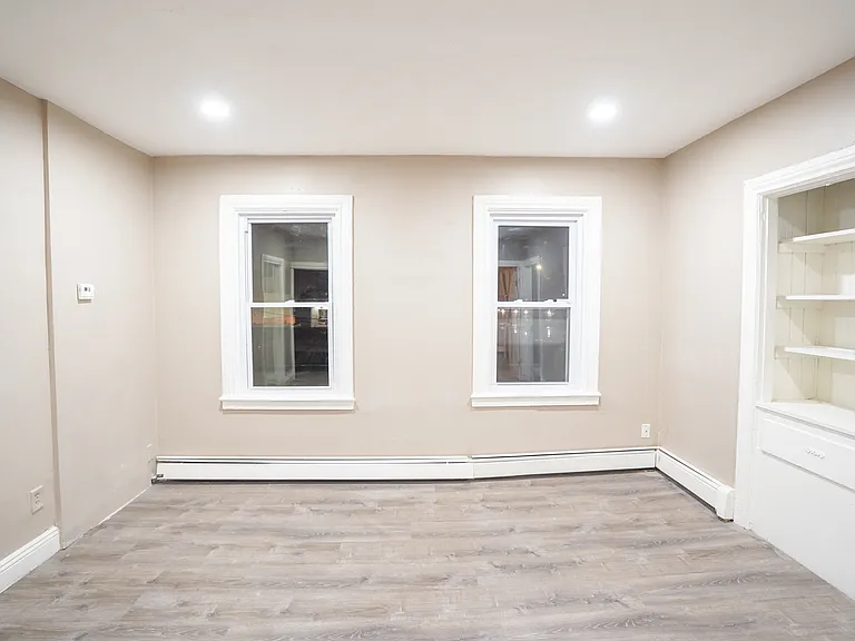 188 Stanwood St #2 — Photo 6