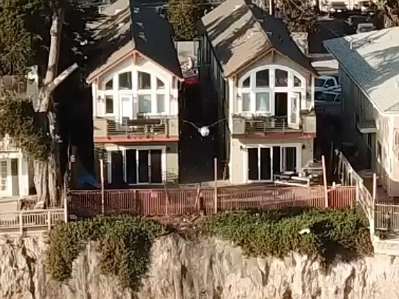 4th image of 6631 Del Playa Dr