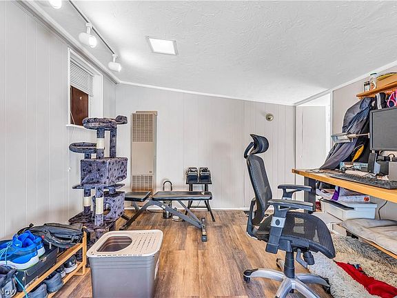 3rd image of 1116 Worton Blvd