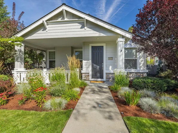 19468 Blue Lake Loop, Bend, OR 97702