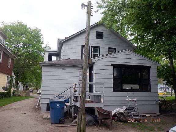5th image of 1215 Washington Ave