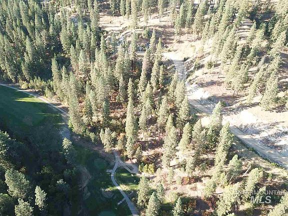 3rd image of 3 N Ridge At Ter