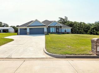 9500 Megans Way, McLoud, OK 74851