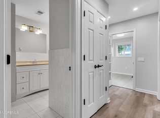 132B Sunflower Dr #1002, Lakewood, NJ 08701