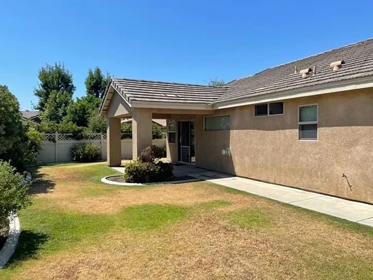 104 Cedmont Dr — Photo 11