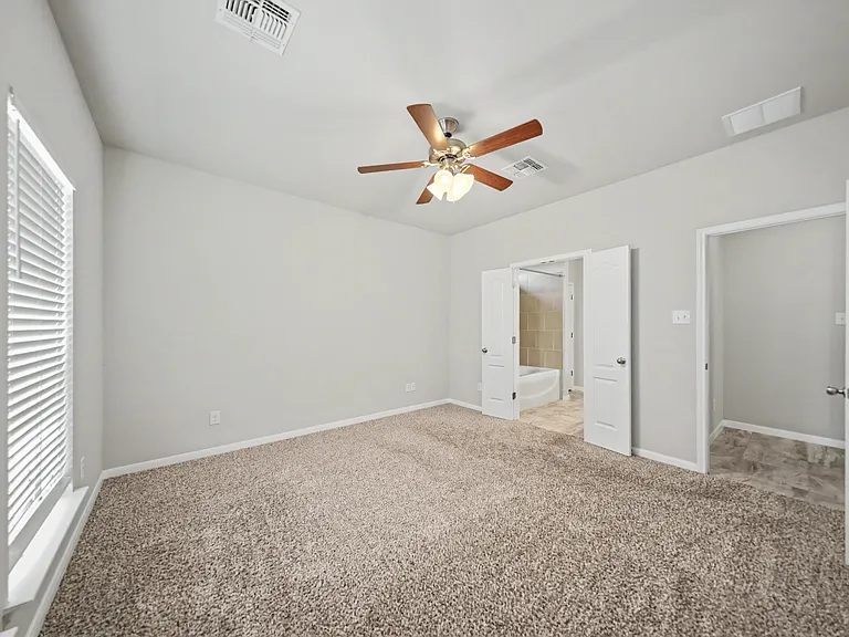 7508 Hudson Grove Dr — Photo 10