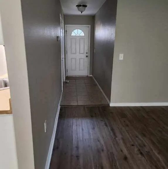 Front Entryway