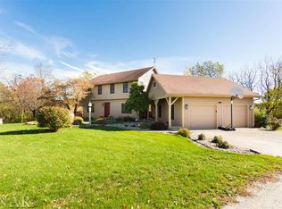 536 County Road 2300 E, El Paso, IL 61738
