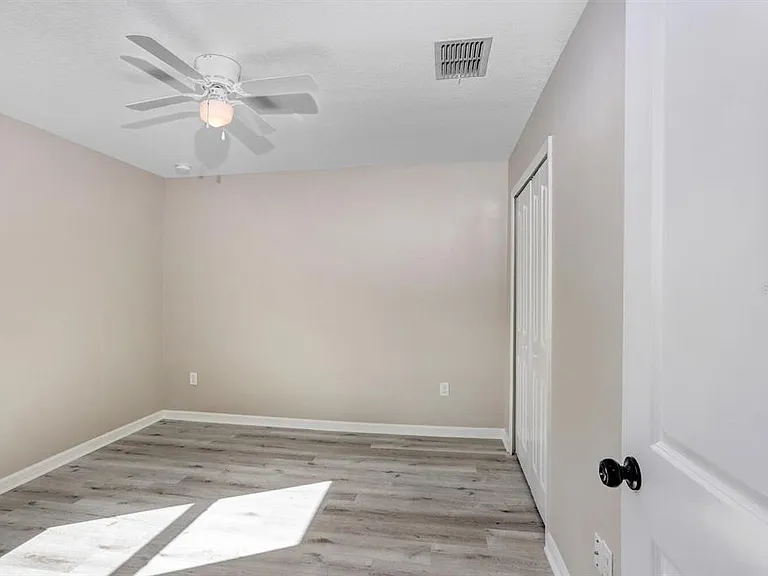 10256 Carloway Hills Dr — Photo 18