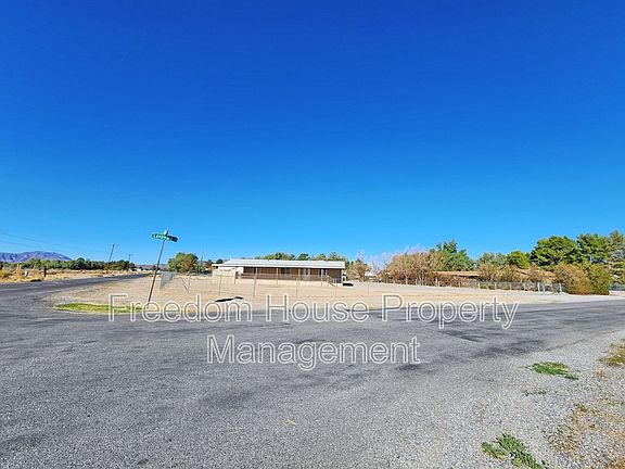 2nd image of 1270 Landmark Ave