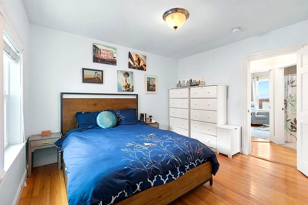 3 bed, 2.5 bath, 1200 sqft, $5,350 — Photo 4