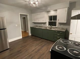 11 Water St, Westbrook, ME 04092