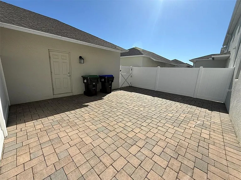11019 Bookmark Ln — Photo 25