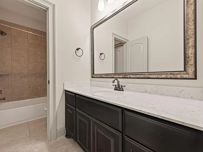 2515 Avon Gate Ct — Photo 25