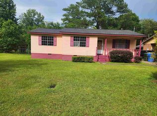 911 S Henderson St, Dublin, GA 31021