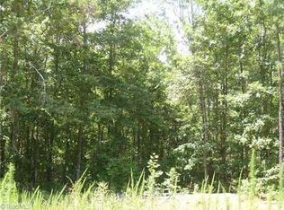 124 Santa Maria Dr, Thomasville, NC 27360