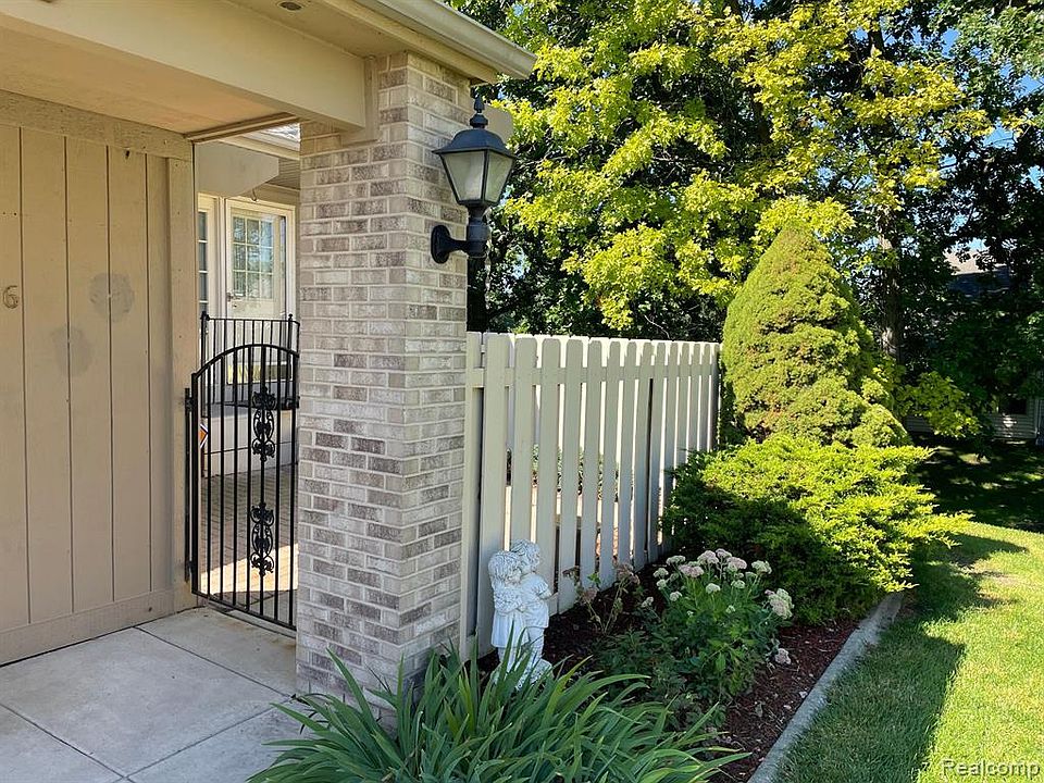 62330 Arlington Cir UNIT 6, South Lyon, MI 48178 Zillow
