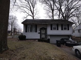 3107 Clearwater St NW, Warren, OH