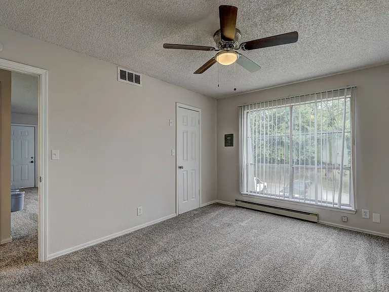 515 Alameda St — Photo 6