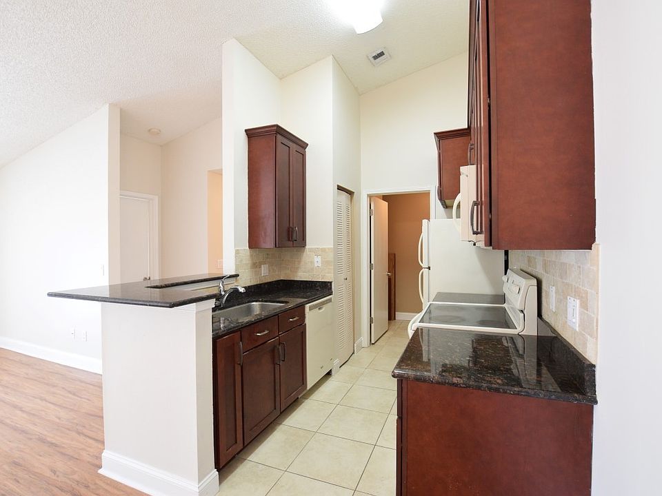 1st image of 2504 Grassy Point Dr Unit 214