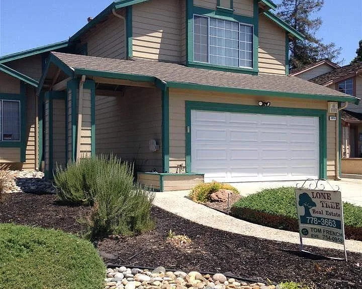 2974 Honeysuckle Cir — Photo 23
