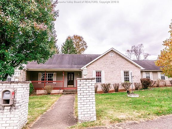 3rd image of 1708 Hillary Dr