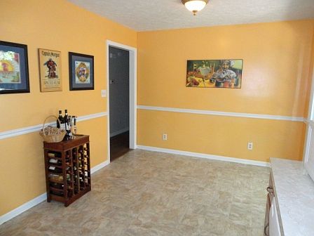 5th image of 394 Willow Oak Ter