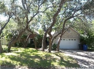 7307 Rock Hollow Ln, San Antonio, TX 78250