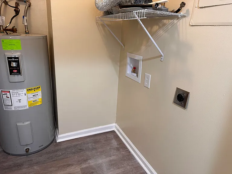 741 Ridgeview Dr — Photo 9