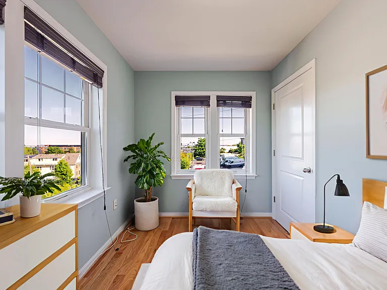 2390 Elvans Rd SE — Photo 35