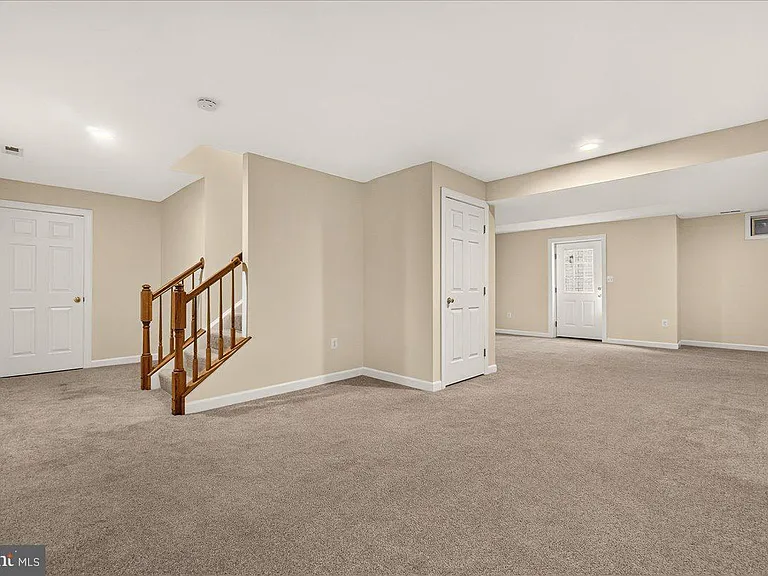 6430 Bellevue Pl — Photo 30