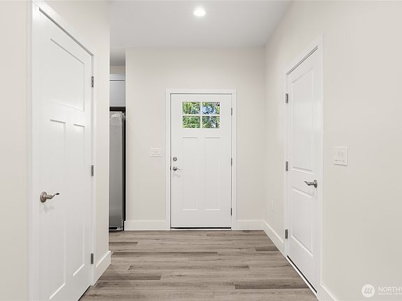 5th image of 811 Vagabond Avenue