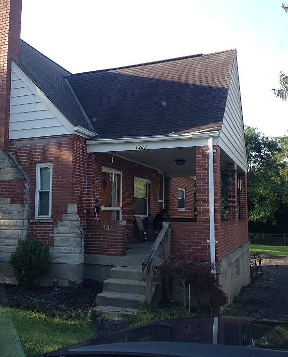 2nd image of 1487 Clovernoll Dr