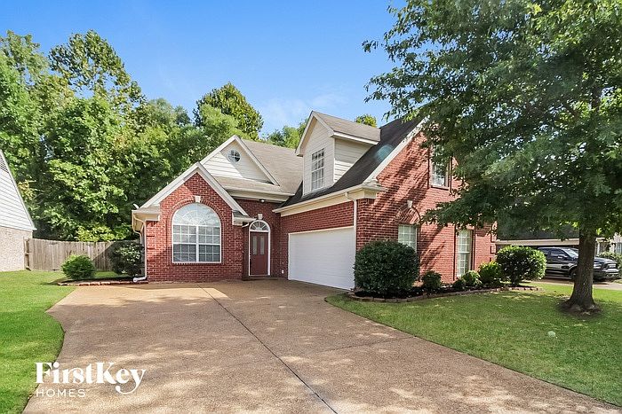1st image of 10380 Cottage Oaks Dr