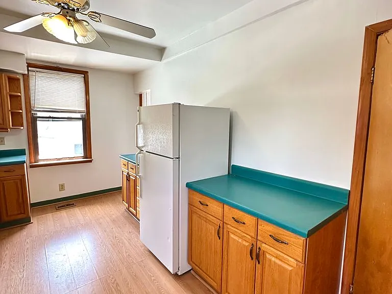 2110 Larkins Way #2 — Photo 4