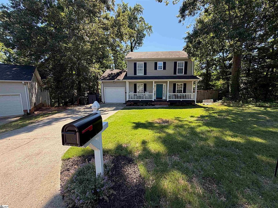 1st image of 208 Charmar Way