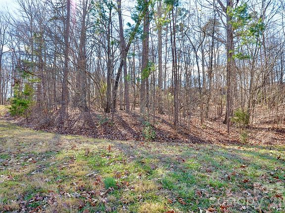 5th image of 1704 Watersmark Dr #18