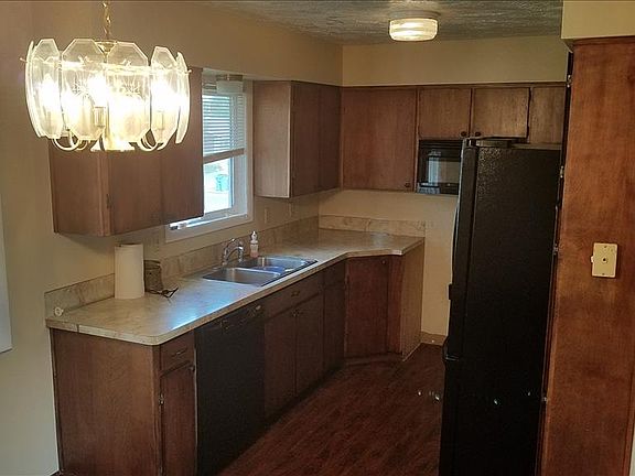 4th image of 504 S Marjorie Ave