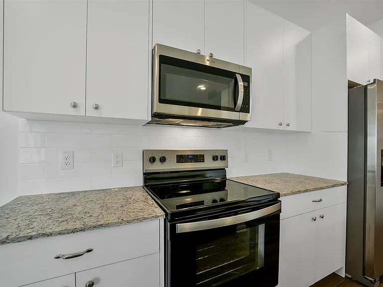 13315 Campos Dr — Photo 5