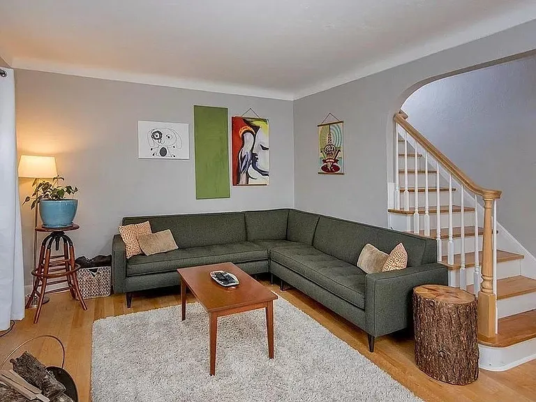 1290 Watson Ave — Photo 2