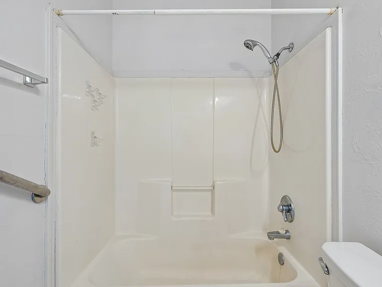 1021 Shady Creek Cir — Photo 22