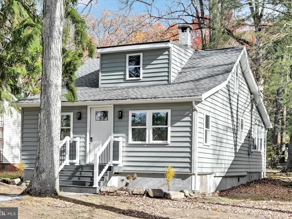 322 Maple Blvd, Orwigsburg, PA 17961